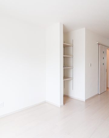 小回りの利くＬ字型キッチン！90°に動くだけでコンロとシンクでの作業が可能