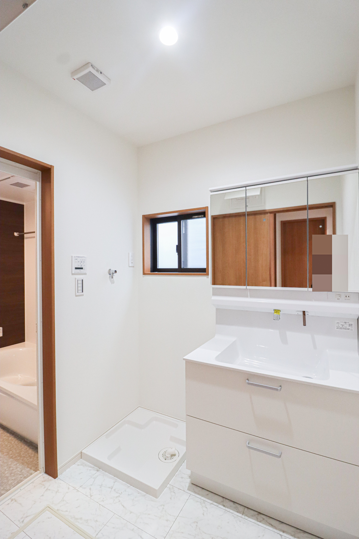 コミュニティが広がる15の家族の夢のまち！前道６ｍ＆間口7.5ｍ！