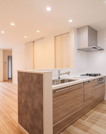 ぽかぽか南向きで日当たり良好＆前道5.9ｍ！ＪＲ西大路駅徒歩１０分！