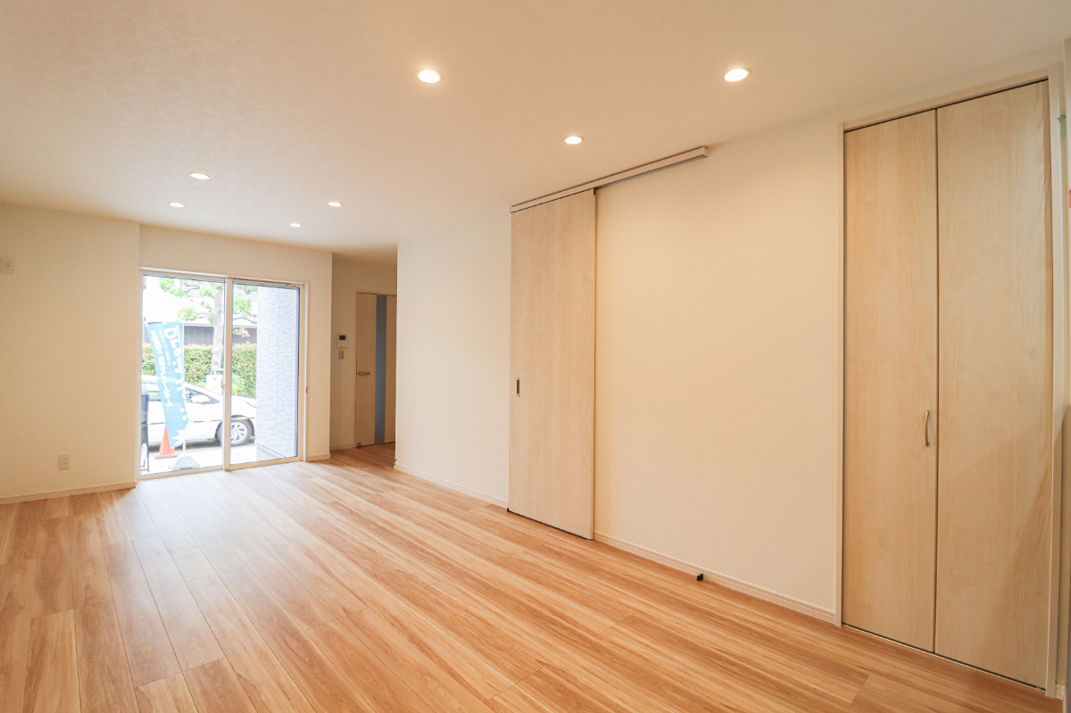 ぽかぽか南向きで日当たり良好&前道5.9m!JR西大路駅徒歩10分!